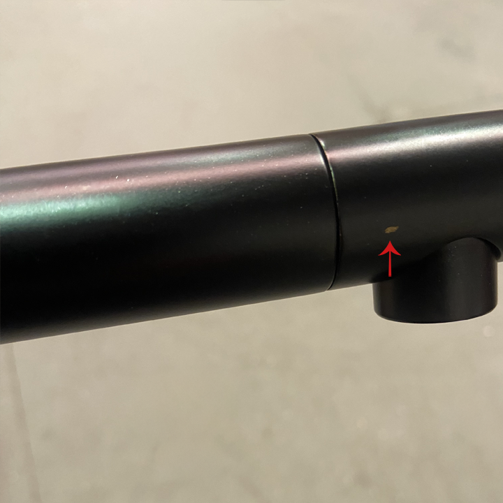 Fixed L-shaped tap in pure